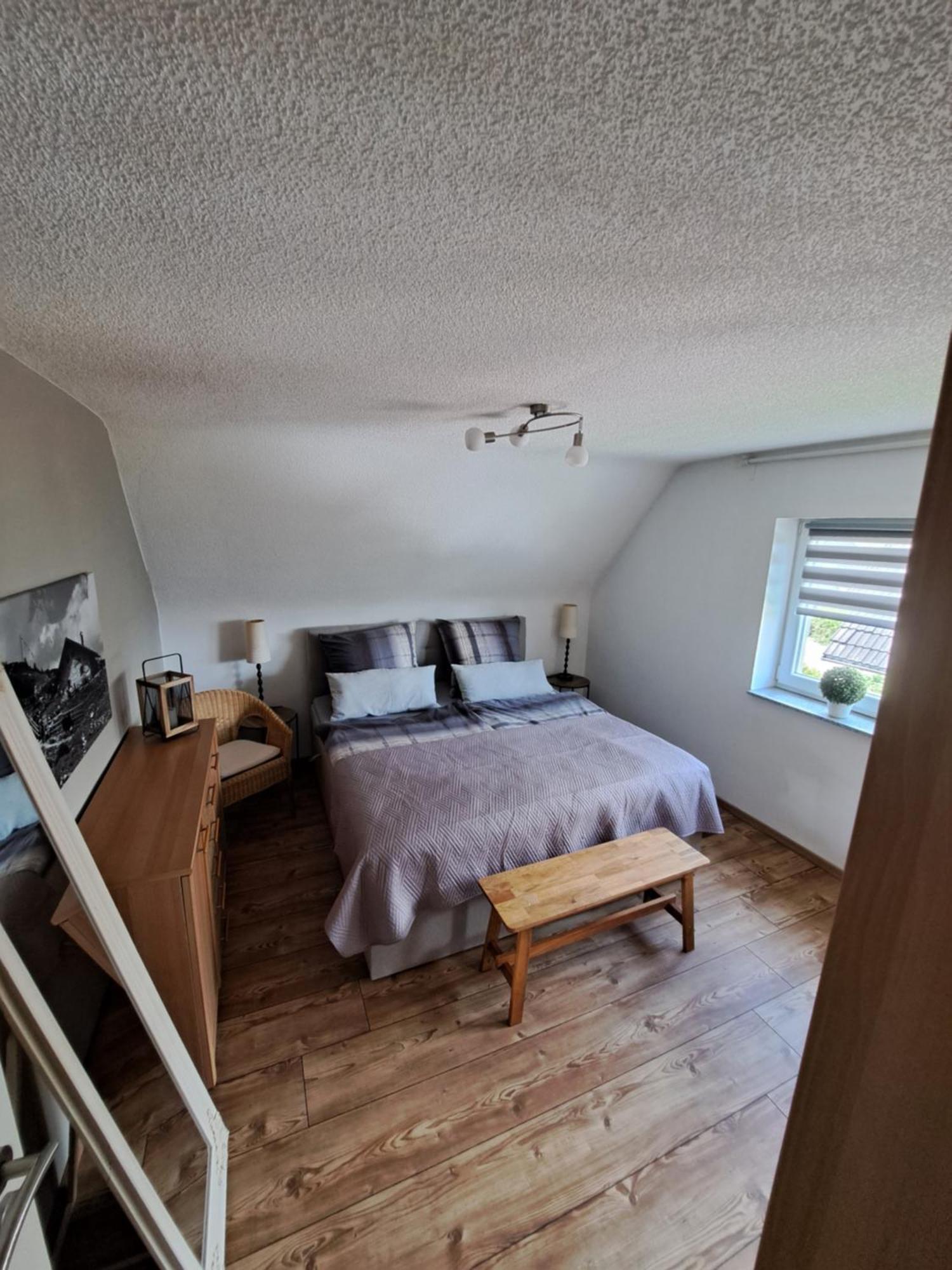 Wunderschoenes 2 Zimmer Apartment Inkl. Parkplatz Asbach  Экстерьер фото