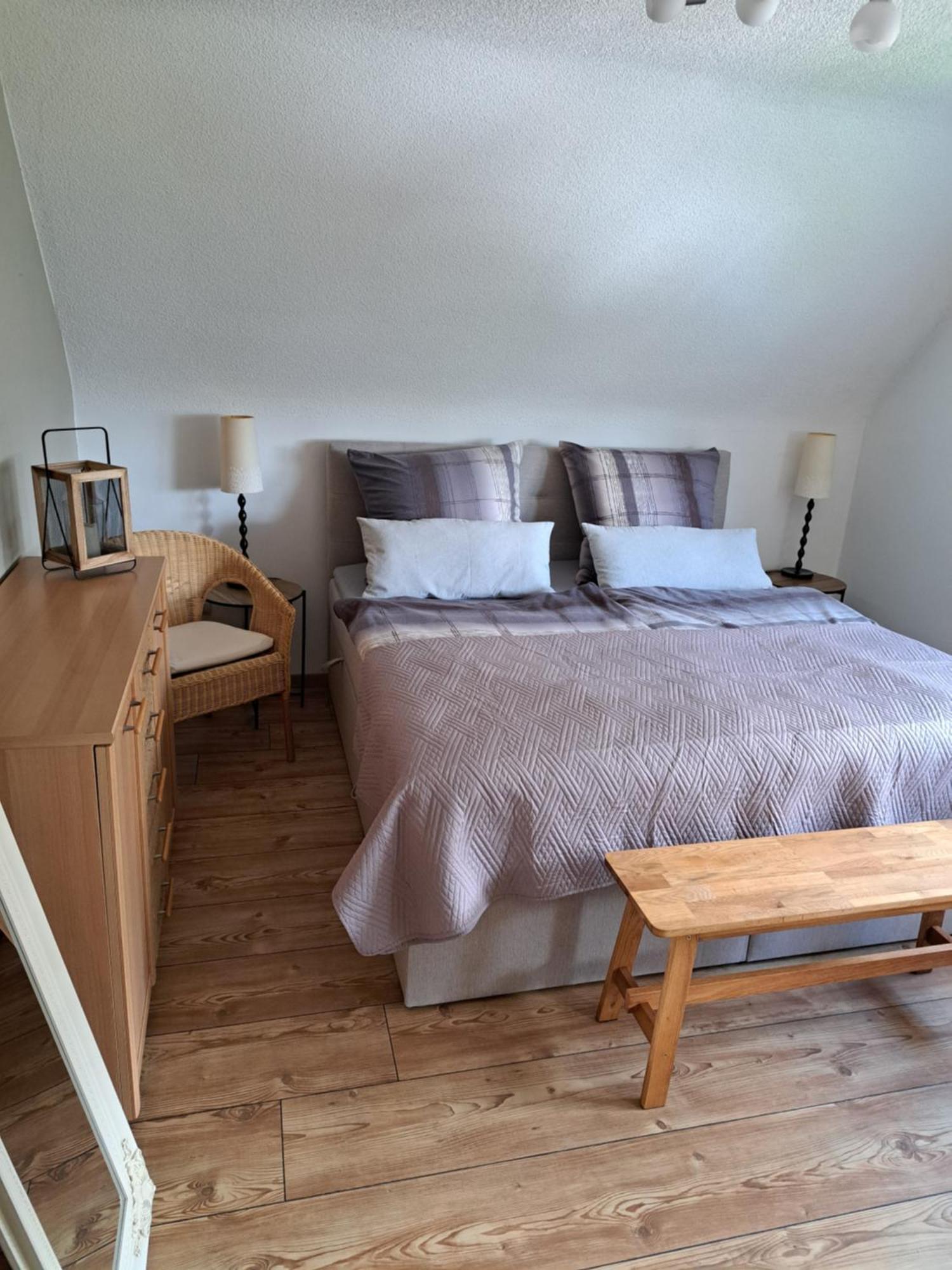 Wunderschoenes 2 Zimmer Apartment Inkl. Parkplatz Asbach  Экстерьер фото