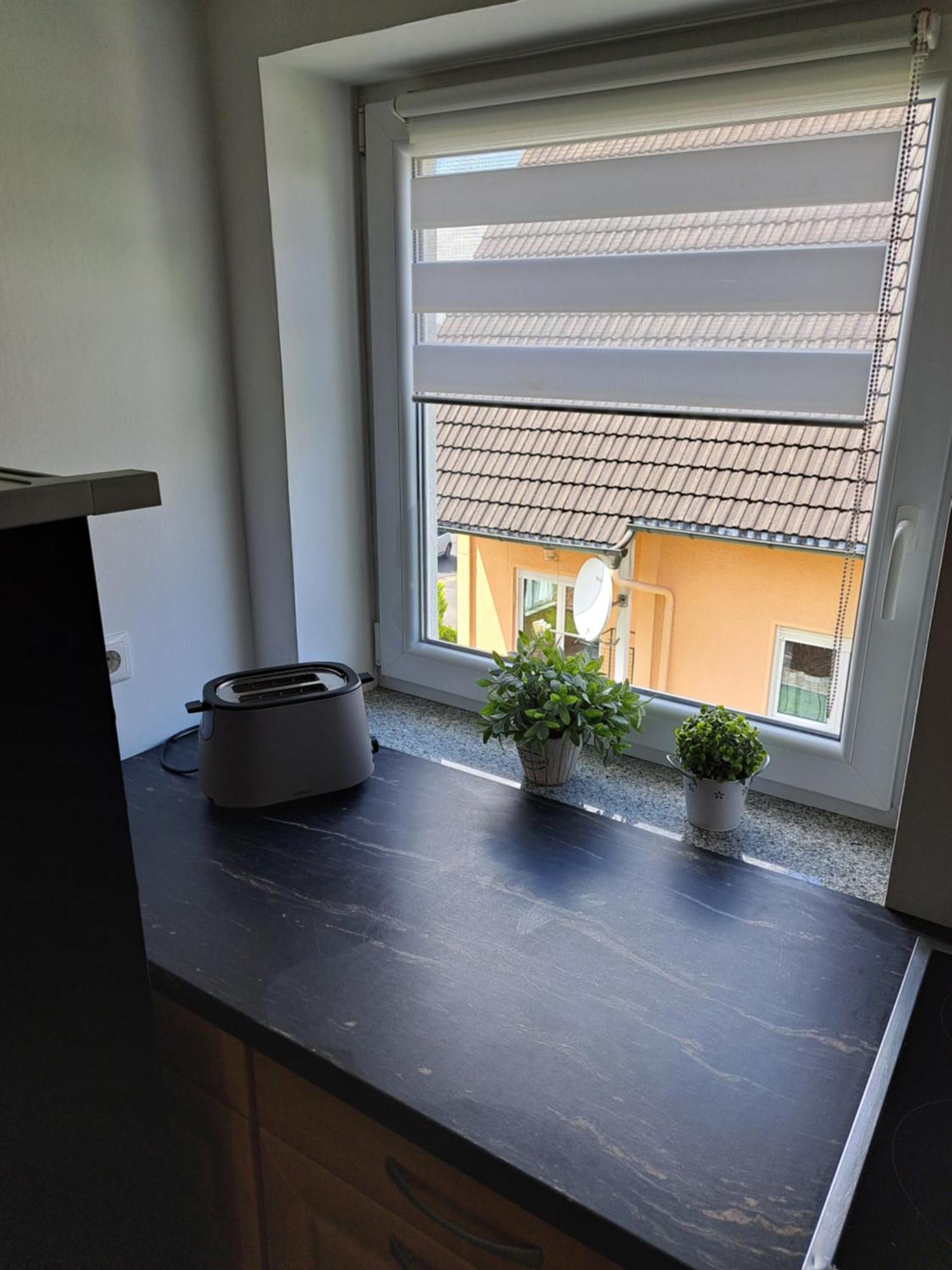 Wunderschoenes 2 Zimmer Apartment Inkl. Parkplatz Asbach  Экстерьер фото
