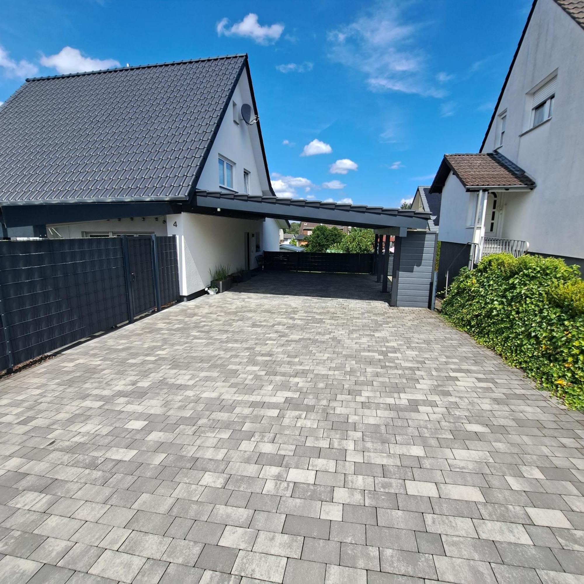 Wunderschoenes 2 Zimmer Apartment Inkl. Parkplatz Asbach  Экстерьер фото