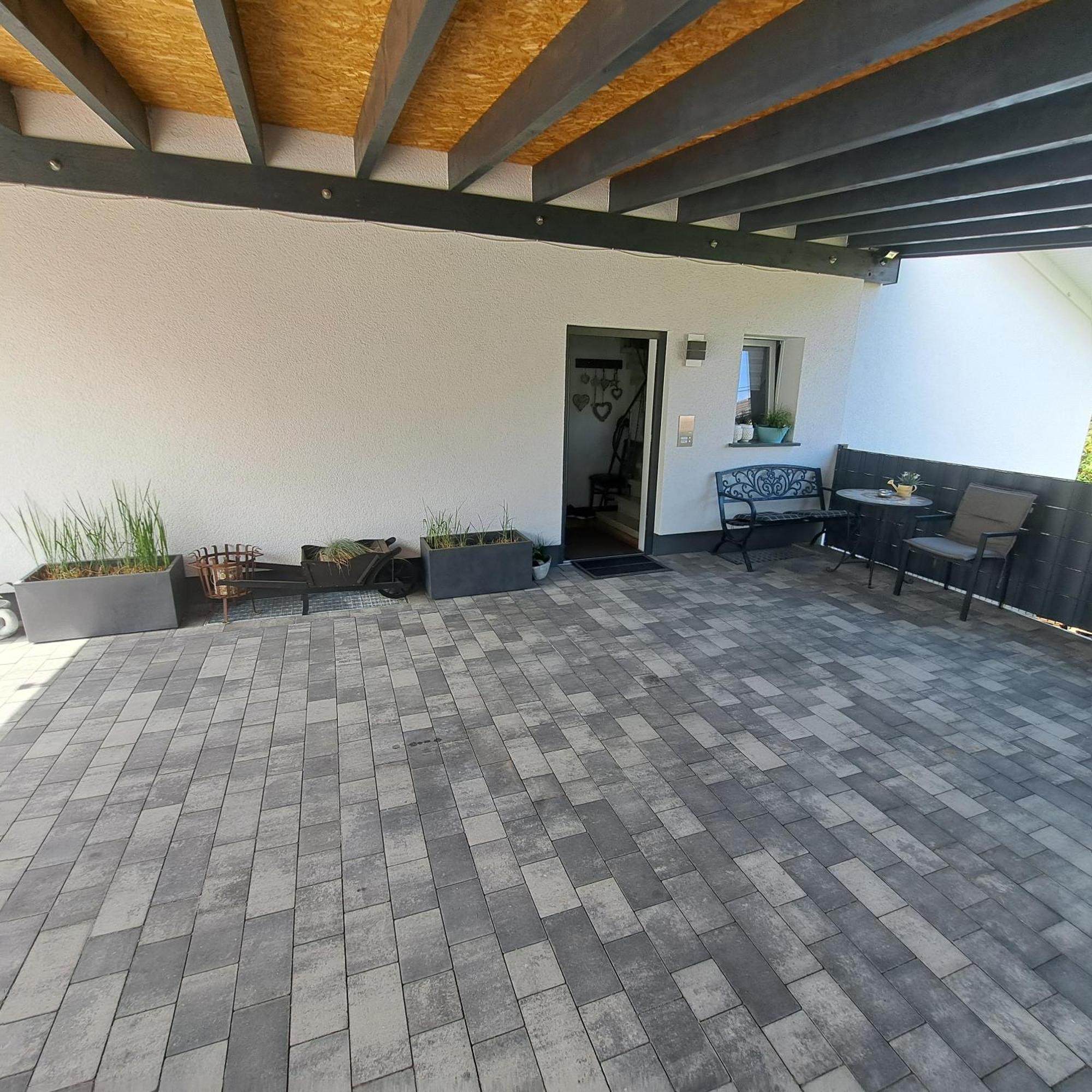 Wunderschoenes 2 Zimmer Apartment Inkl. Parkplatz Asbach  Экстерьер фото